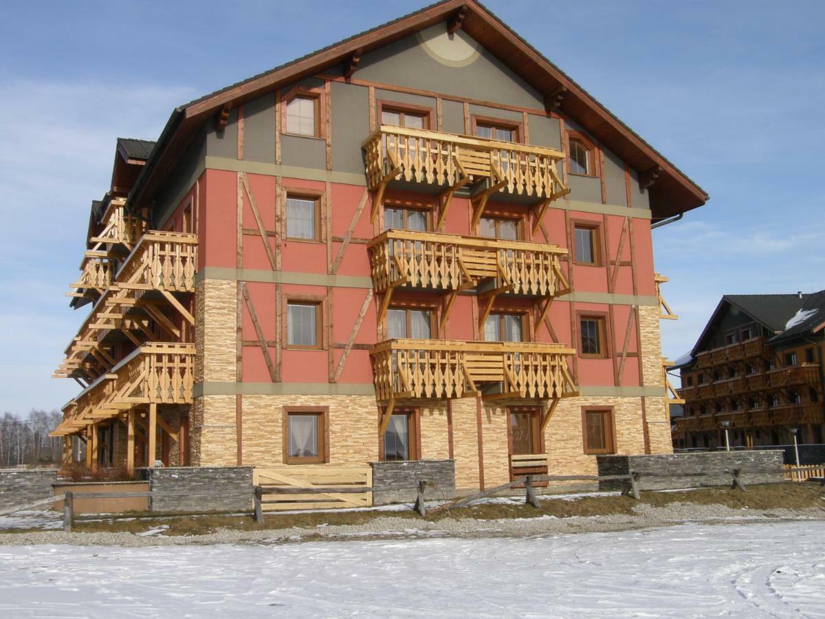 Appartement Terezia Tatry - Golf à Vel'ka Lomnica Extérieur photo